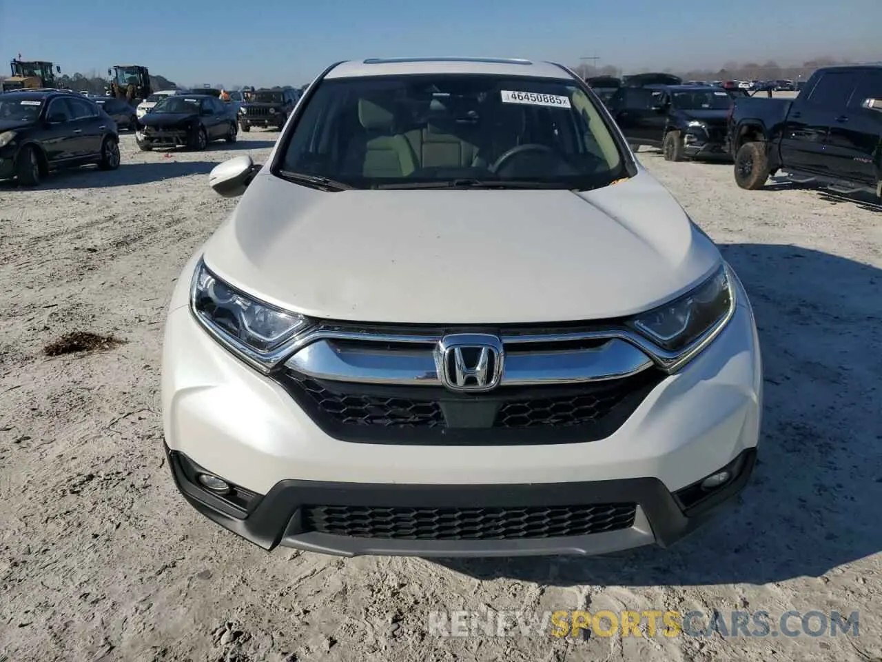 5 Photograph of a damaged car 5J6RW1H50KL008154 HONDA CRV 2019