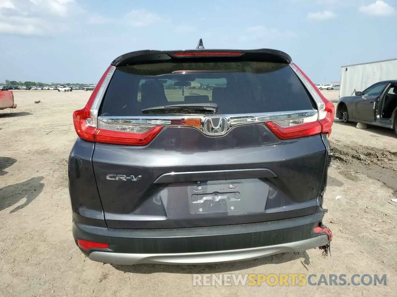 6 Photograph of a damaged car 5J6RW1H51KA005971 HONDA CRV 2019