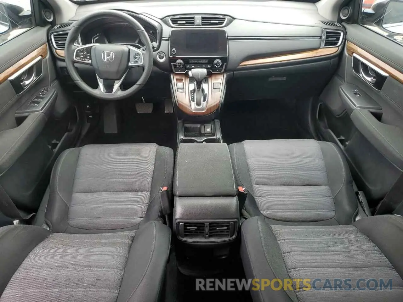 8 Photograph of a damaged car 5J6RW1H51KA006375 HONDA CRV 2019
