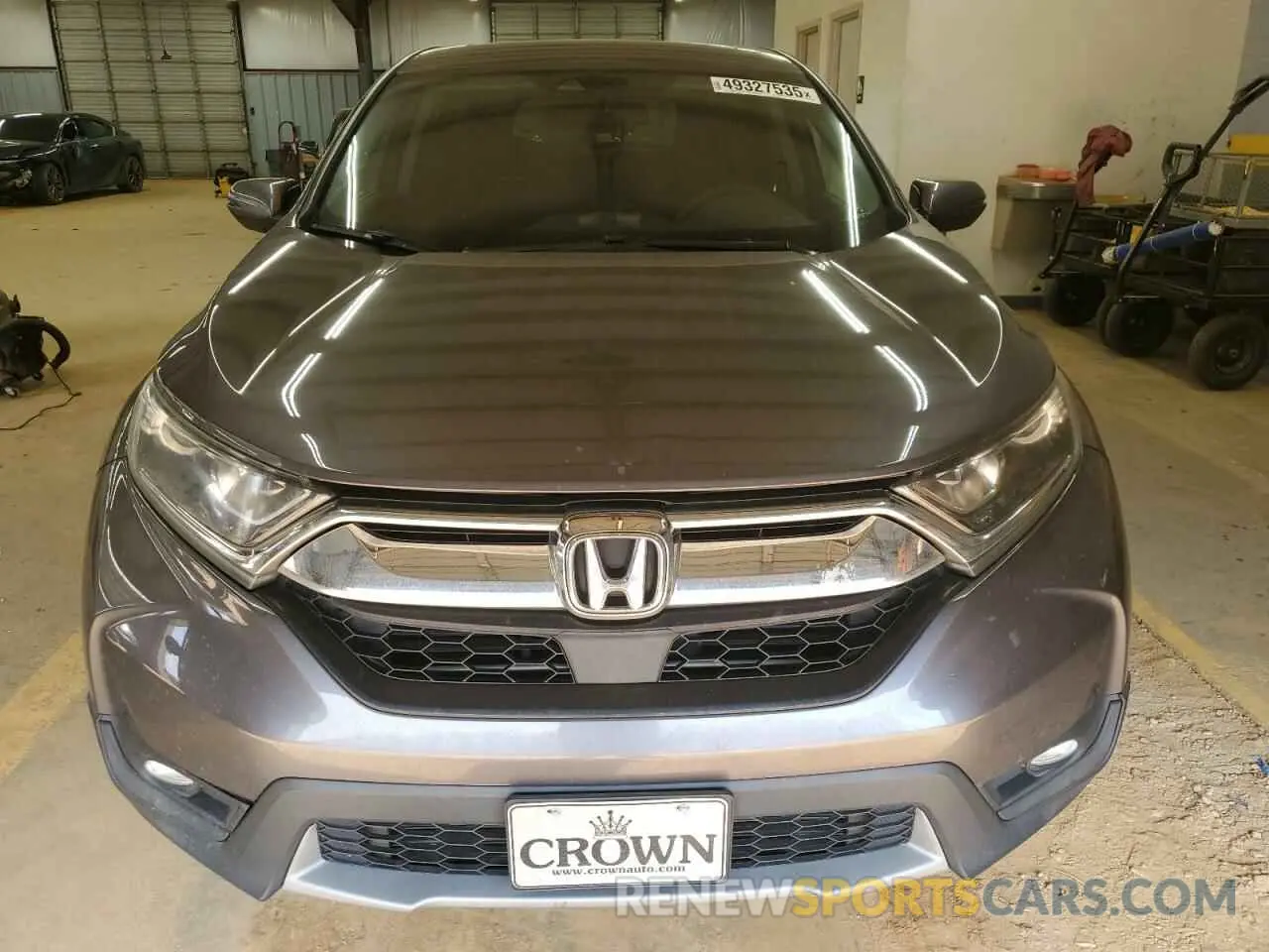5 Photograph of a damaged car 5J6RW1H51KA007042 HONDA CRV 2019