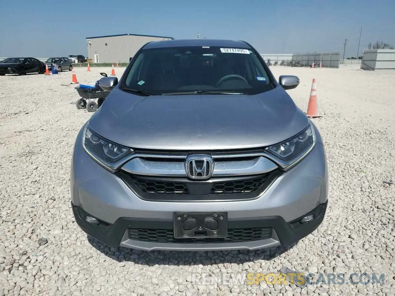 5 Photograph of a damaged car 5J6RW1H52KA016199 HONDA CRV 2019