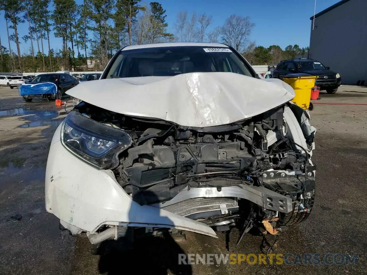 5 Photograph of a damaged car 5J6RW1H52KA029227 HONDA CRV 2019