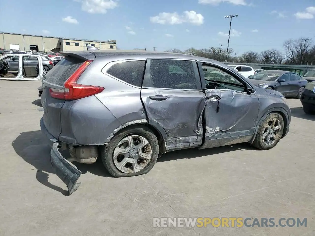 3 Photograph of a damaged car 5J6RW1H52KL002369 HONDA CRV 2019
