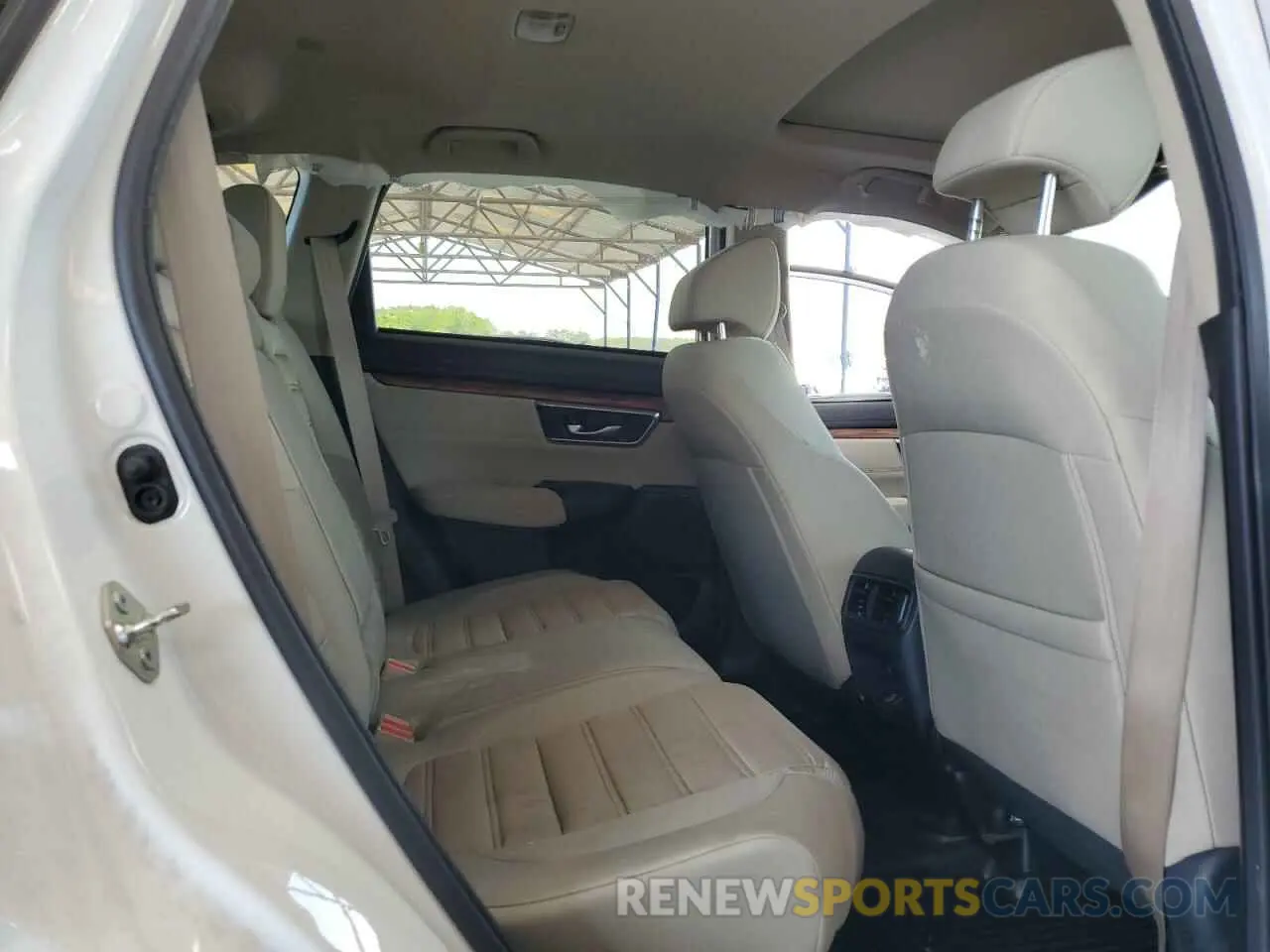 11 Photograph of a damaged car 5J6RW1H52KL008091 HONDA CRV 2019