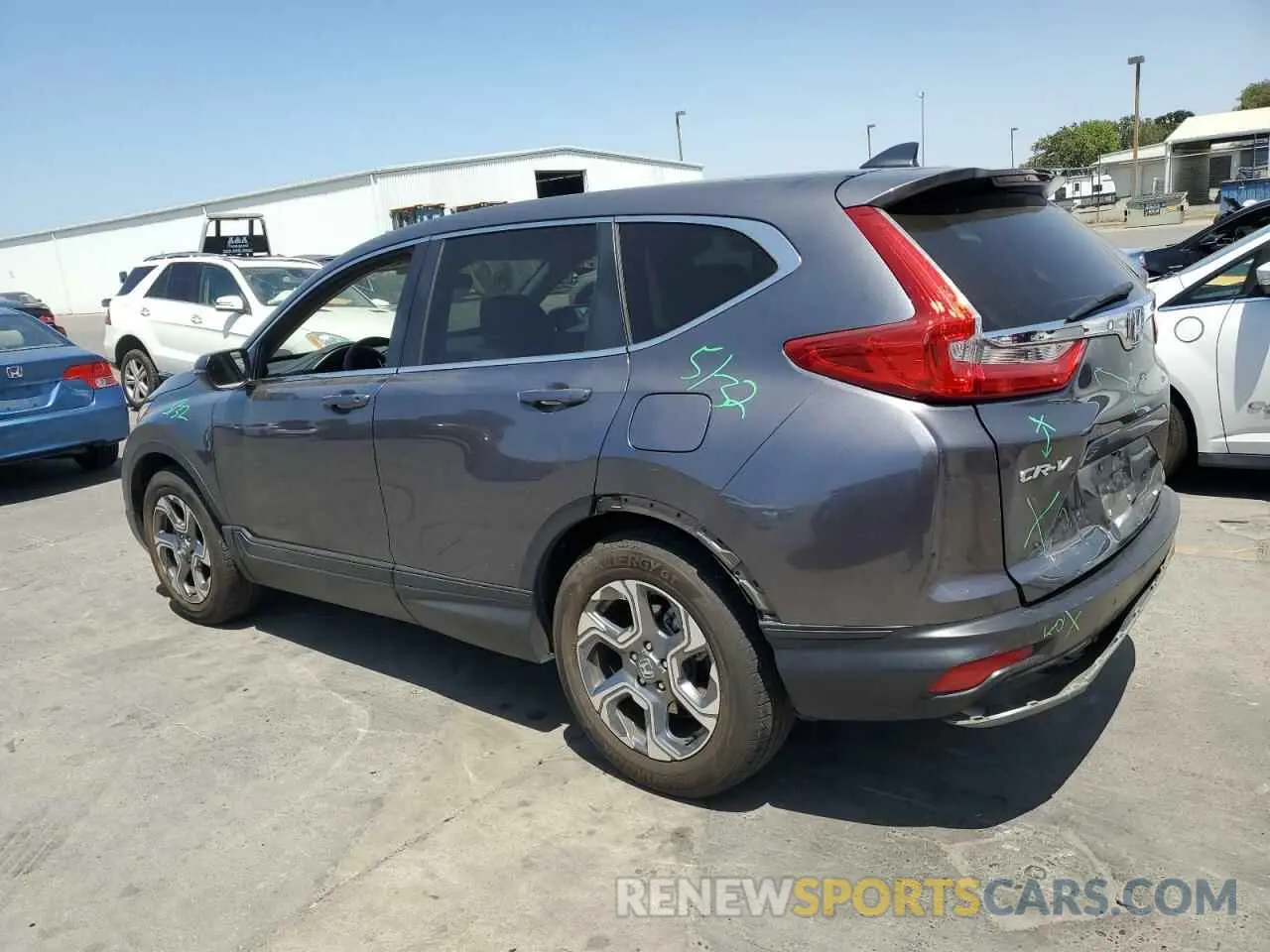 2 Photograph of a damaged car 5J6RW1H54KA028919 HONDA CRV 2019