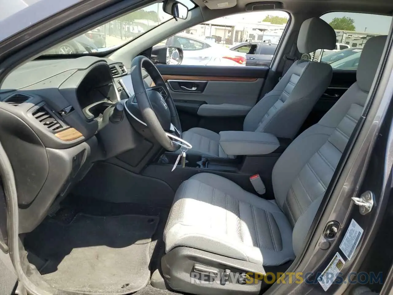 7 Photograph of a damaged car 5J6RW1H54KA028919 HONDA CRV 2019