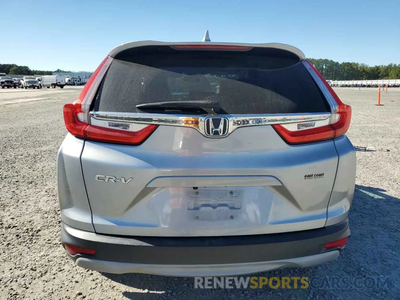 6 Photograph of a damaged car 5J6RW1H54KL007007 HONDA CRV 2019