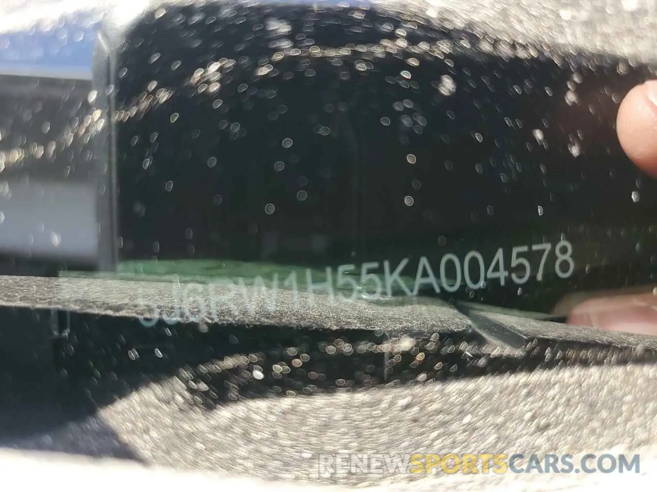 12 Photograph of a damaged car 5J6RW1H55KA004578 HONDA CRV 2019