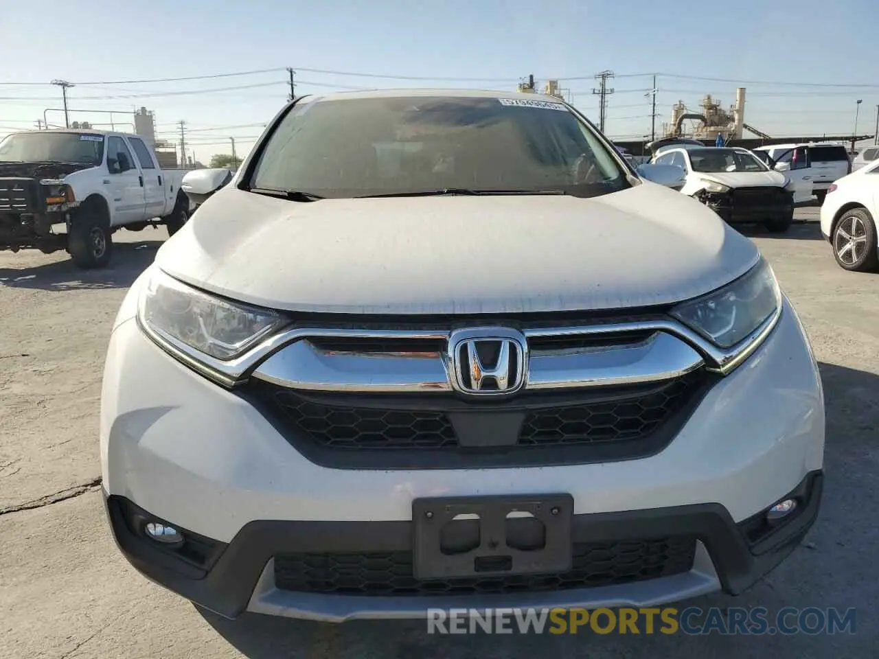 5 Photograph of a damaged car 5J6RW1H55KA004578 HONDA CRV 2019