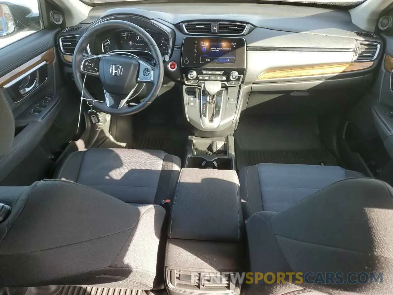 8 Photograph of a damaged car 5J6RW1H55KA004578 HONDA CRV 2019