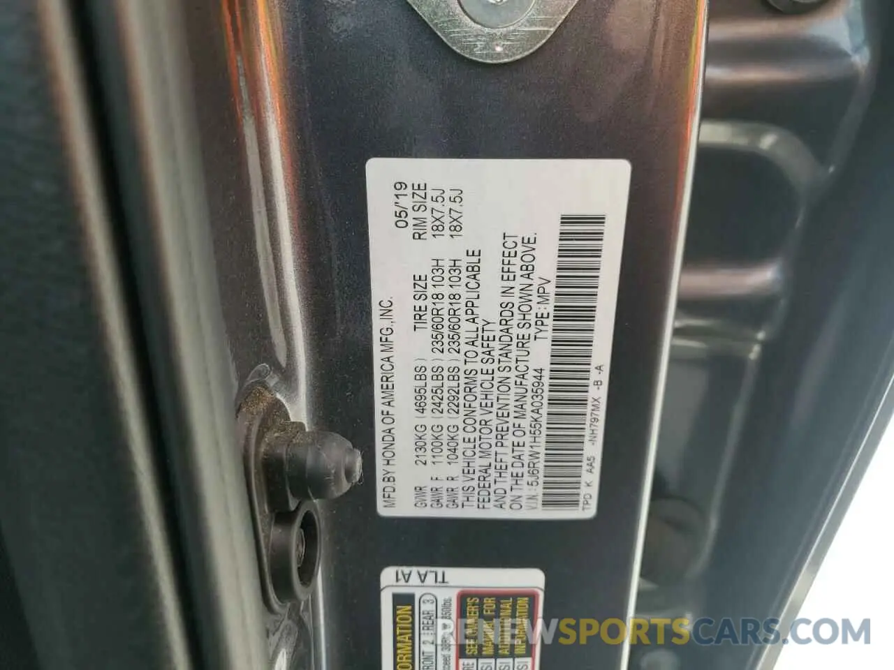 15 Photograph of a damaged car 5J6RW1H55KA035944 HONDA CRV 2019