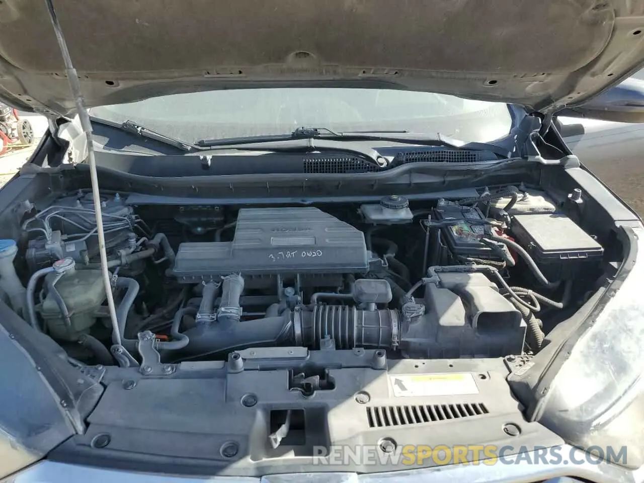 12 Photograph of a damaged car 5J6RW1H57KA011578 HONDA CRV 2019