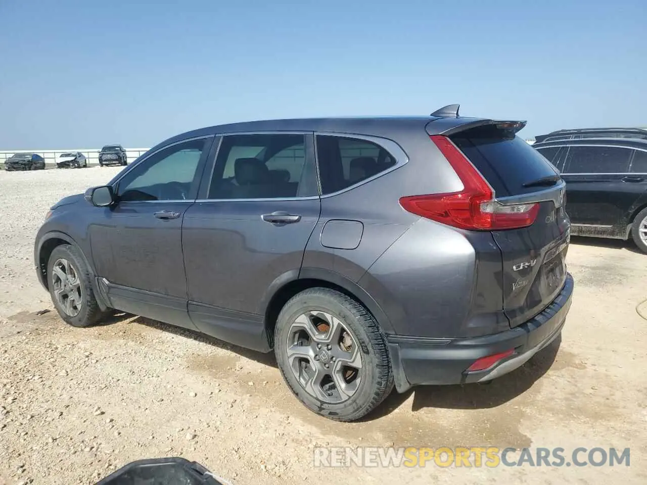 2 Photograph of a damaged car 5J6RW1H57KA011578 HONDA CRV 2019