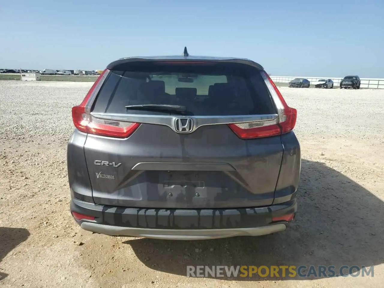 6 Photograph of a damaged car 5J6RW1H57KA011578 HONDA CRV 2019