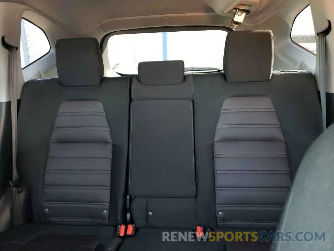 10 Photograph of a damaged car 5J6RW1H57KA033001 HONDA CRV 2019