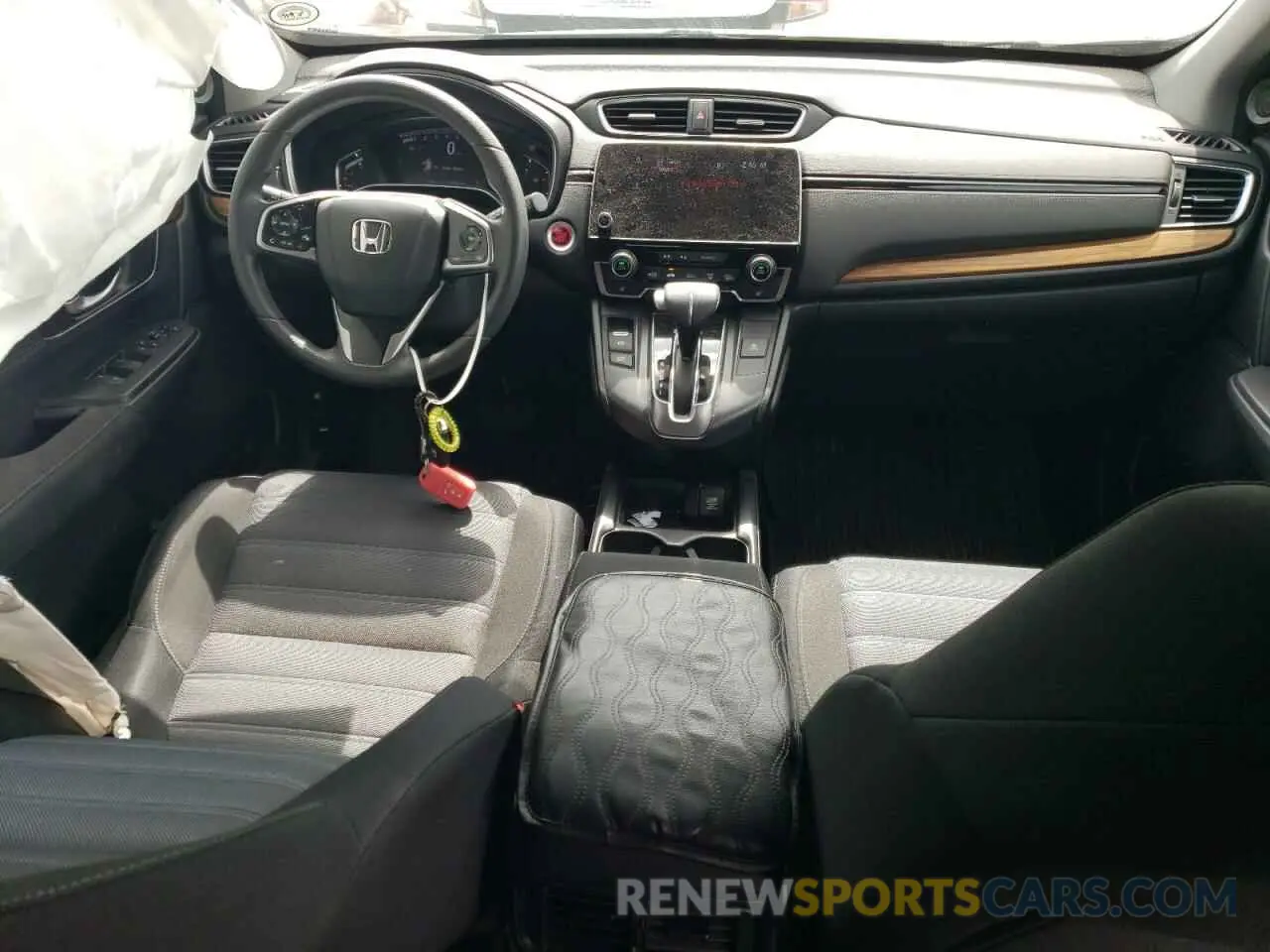 8 Photograph of a damaged car 5J6RW1H58KA034092 HONDA CRV 2019