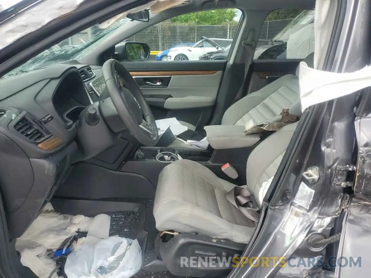 7 Photograph of a damaged car 5J6RW1H59KA005684 HONDA CRV 2019