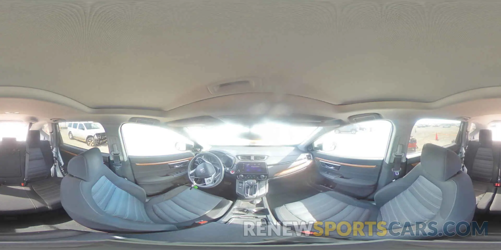 14 Photograph of a damaged car 5J6RW1H59KA012697 HONDA CRV 2019