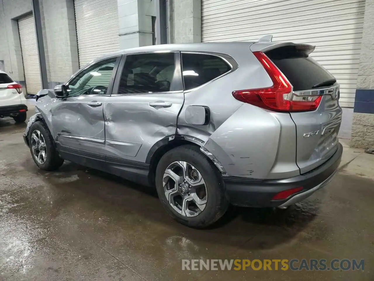 2 Photograph of a damaged car 5J6RW1H83KA012432 HONDA CRV 2019