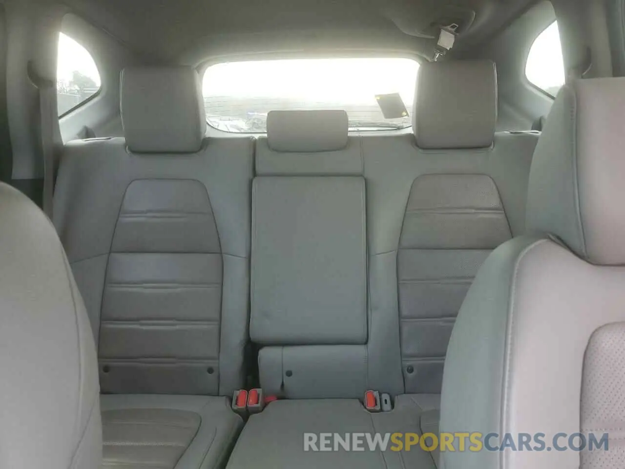 10 Photograph of a damaged car 5J6RW1H85KA006907 HONDA CRV 2019