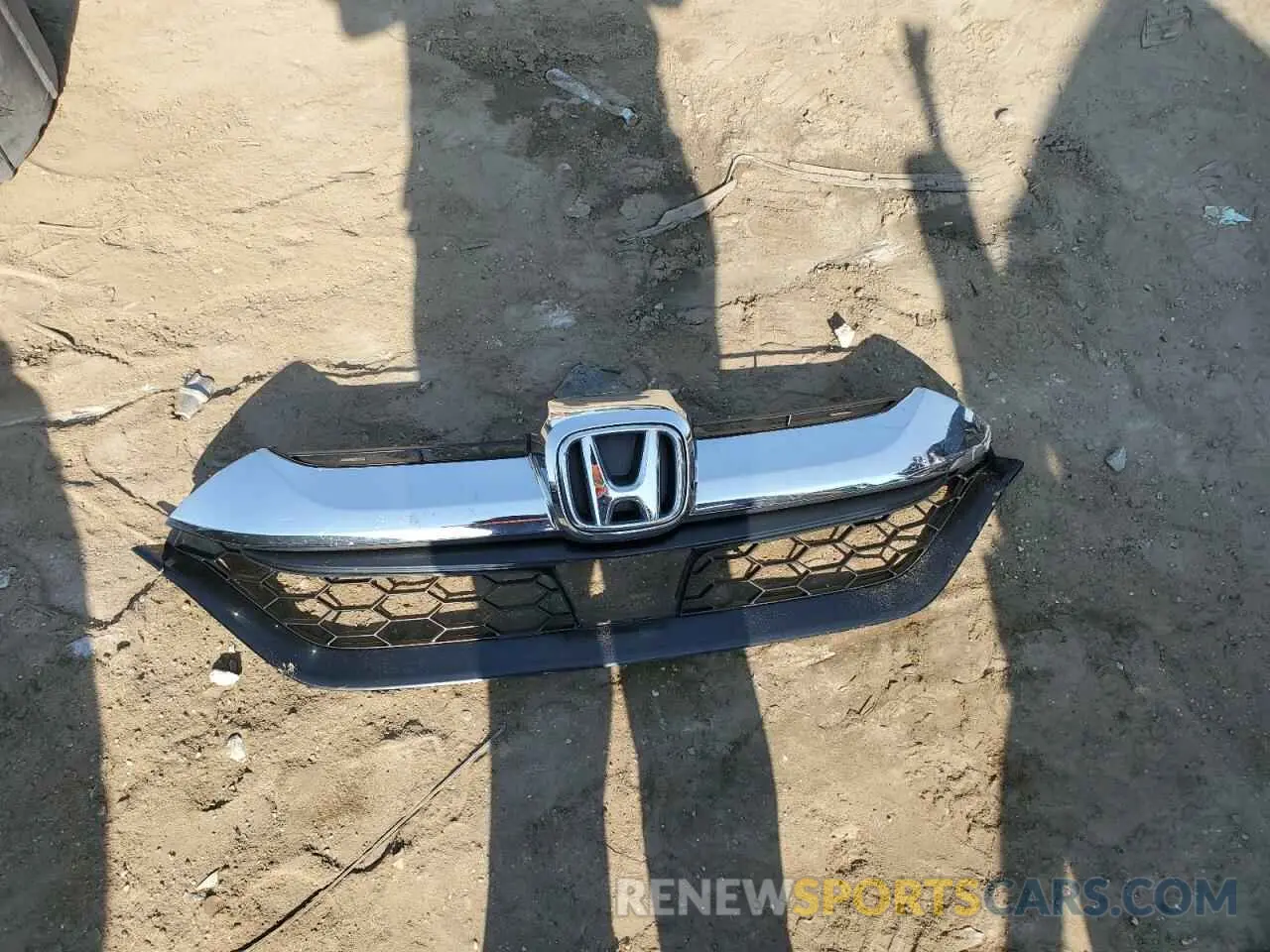 13 Photograph of a damaged car 5J6RW1H85KA013193 HONDA CRV 2019