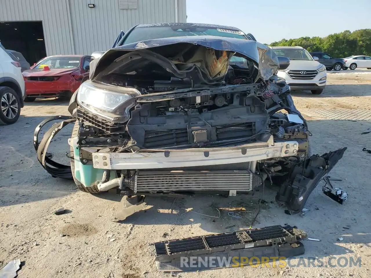 5 Photograph of a damaged car 5J6RW1H85KA013193 HONDA CRV 2019