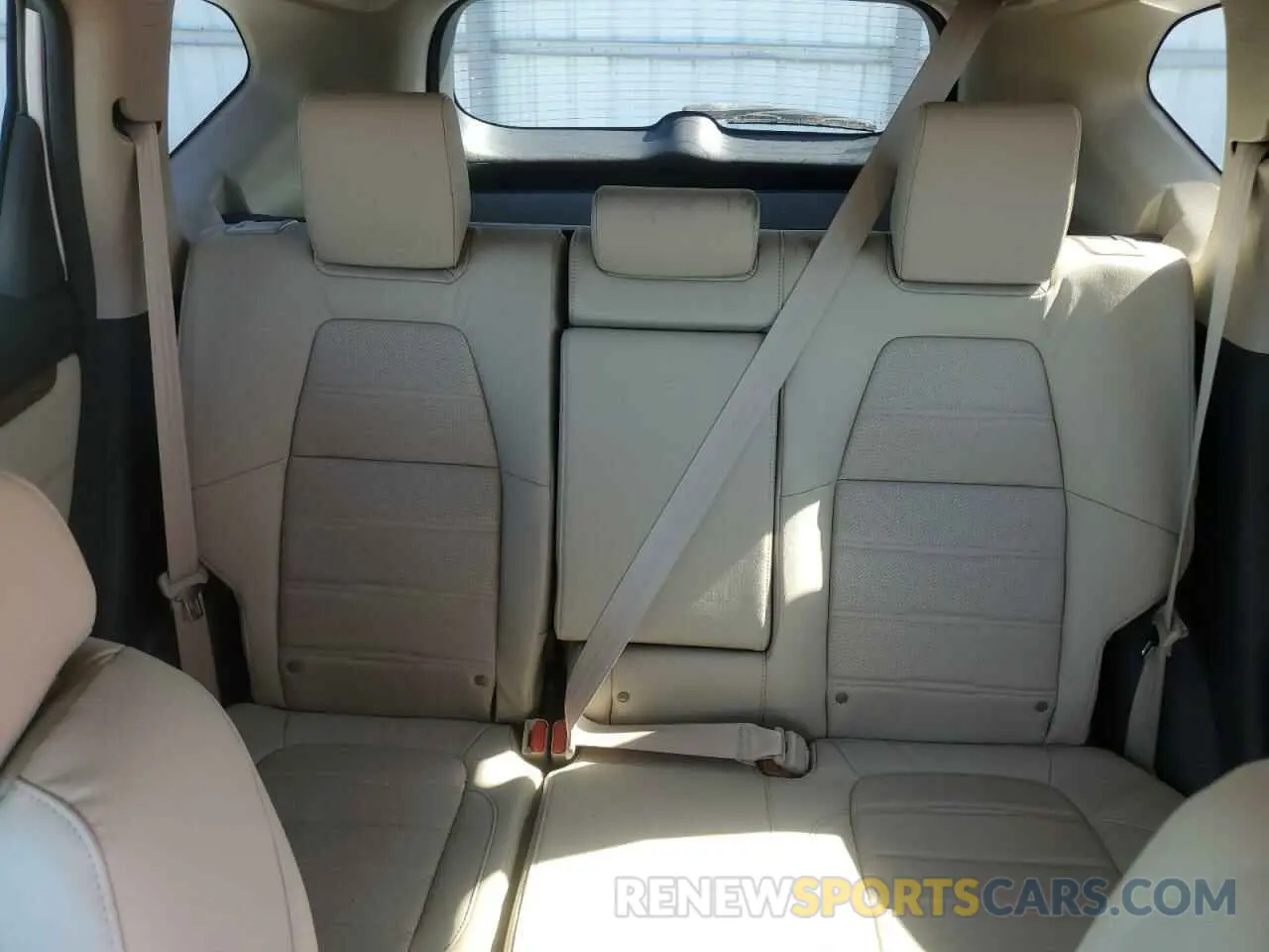 10 Photograph of a damaged car 5J6RW1H85KA041530 HONDA CRV 2019