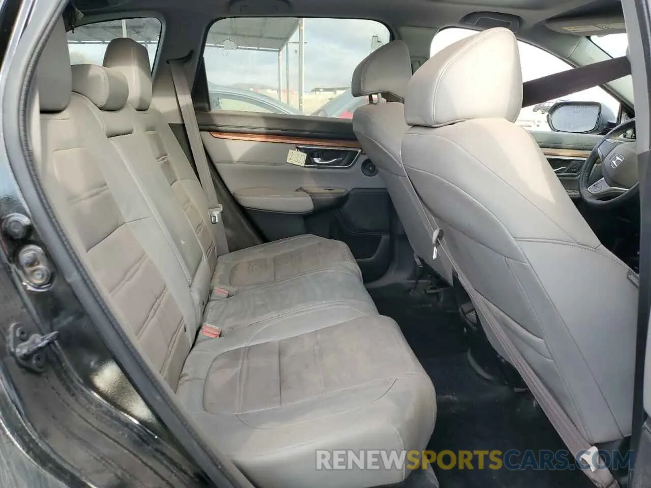 11 Photograph of a damaged car 5J6RW1H85KA047781 HONDA CRV 2019