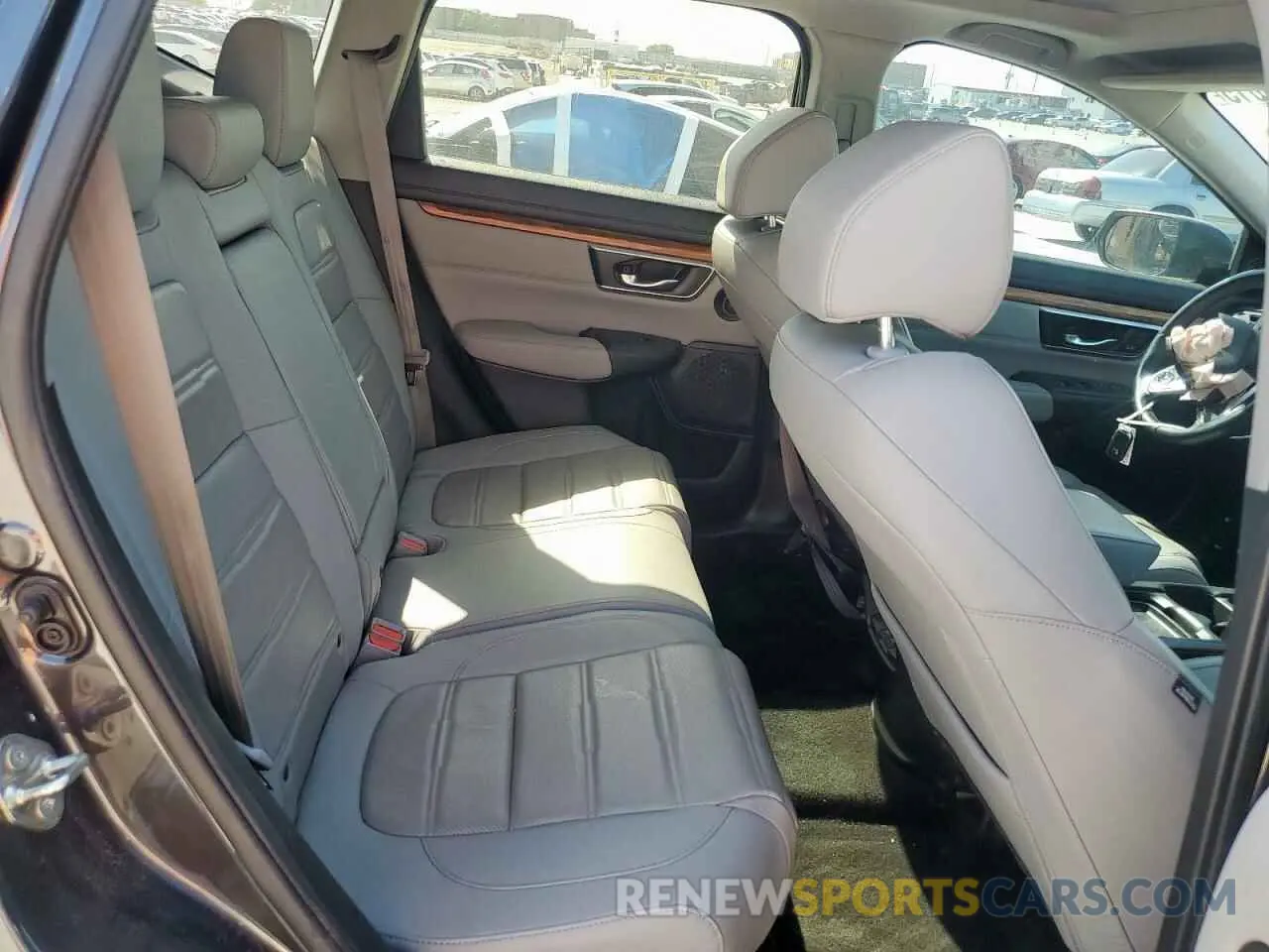 12 Photograph of a damaged car 5J6RW1H86KA006480 HONDA CRV 2019