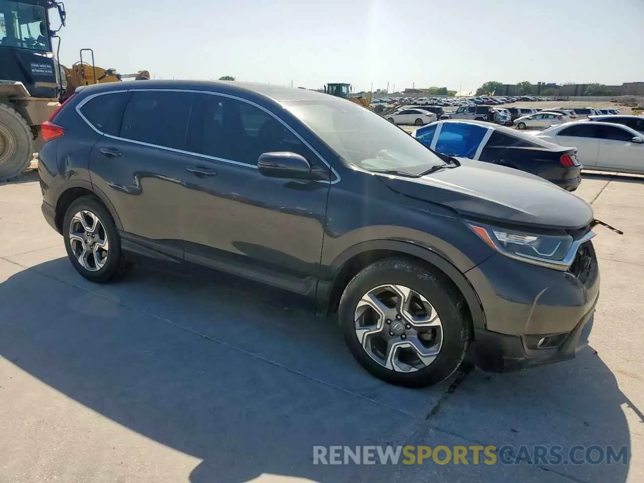 4 Photograph of a damaged car 5J6RW1H86KA006480 HONDA CRV 2019