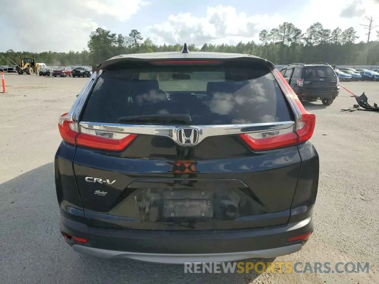 6 Photograph of a damaged car 5J6RW1H86KA031993 HONDA CRV 2019