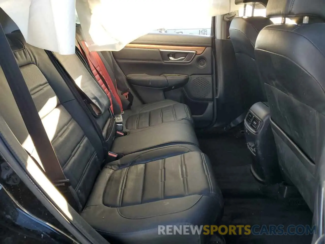 11 Photograph of a damaged car 5J6RW1H86KA040788 HONDA CRV 2019