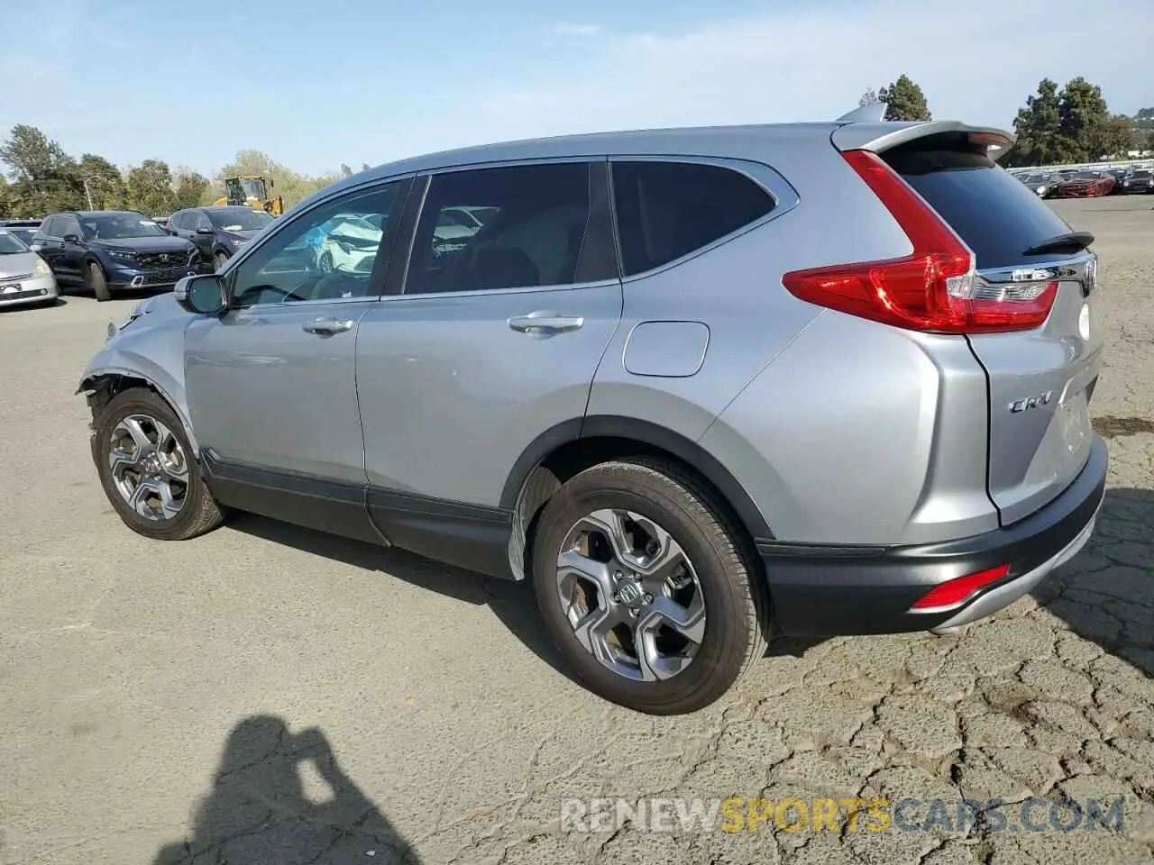 2 Photograph of a damaged car 5J6RW1H86KA048051 HONDA CRV 2019