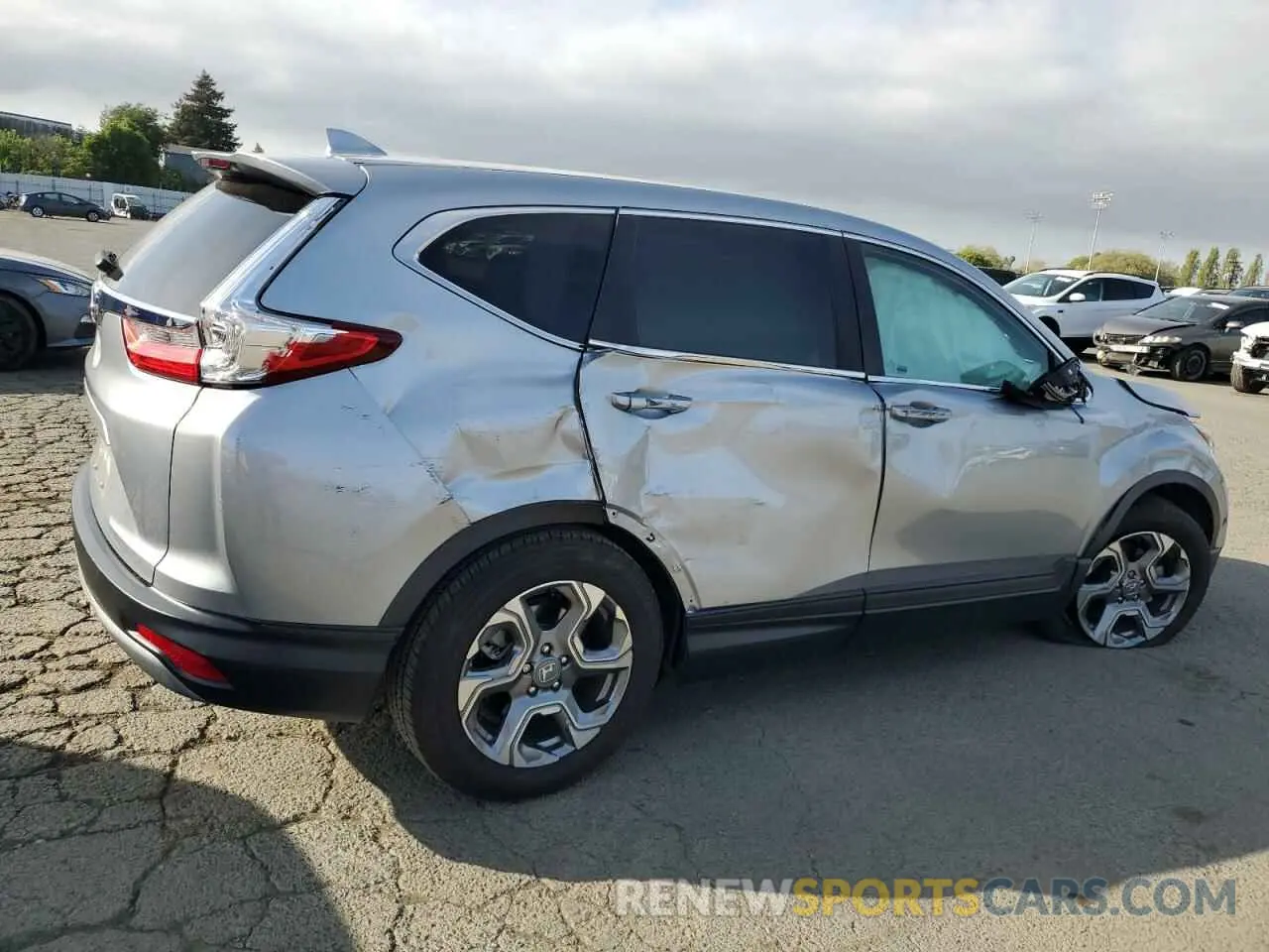 3 Photograph of a damaged car 5J6RW1H86KA048051 HONDA CRV 2019