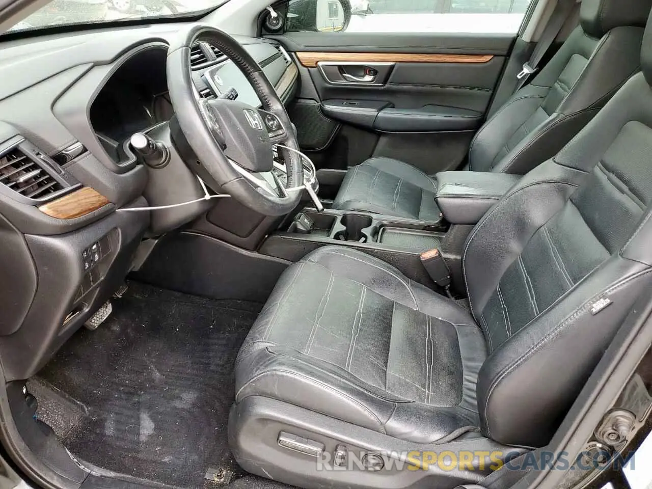 7 Photograph of a damaged car 5J6RW1H88KA031963 HONDA CRV 2019