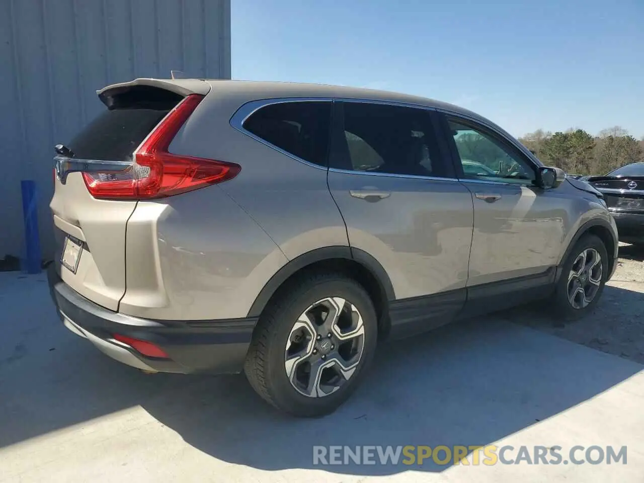 3 Photograph of a damaged car 5J6RW1H88KL003553 HONDA CRV 2019