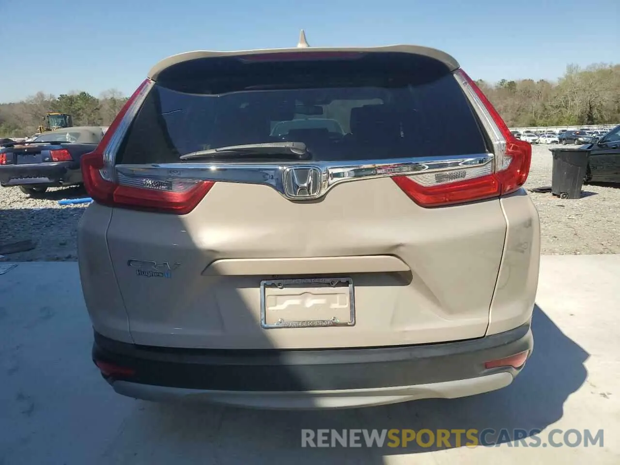 6 Photograph of a damaged car 5J6RW1H88KL003553 HONDA CRV 2019