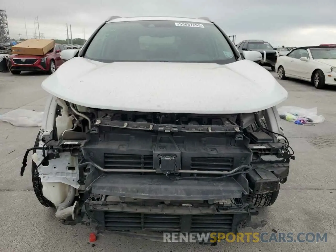 5 Photograph of a damaged car 5J6RW1H90KL001563 HONDA CRV 2019