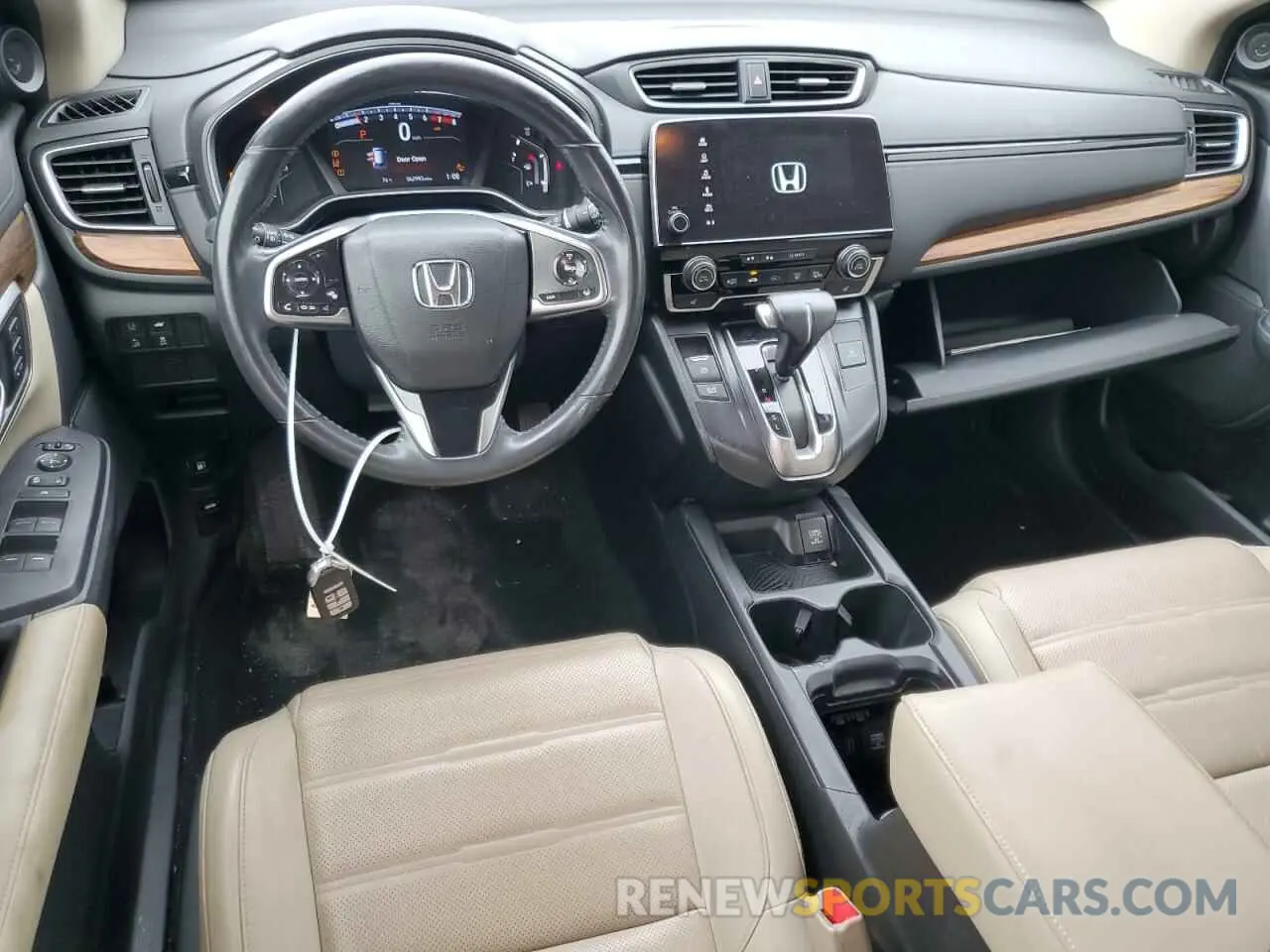8 Photograph of a damaged car 5J6RW1H90KL001563 HONDA CRV 2019