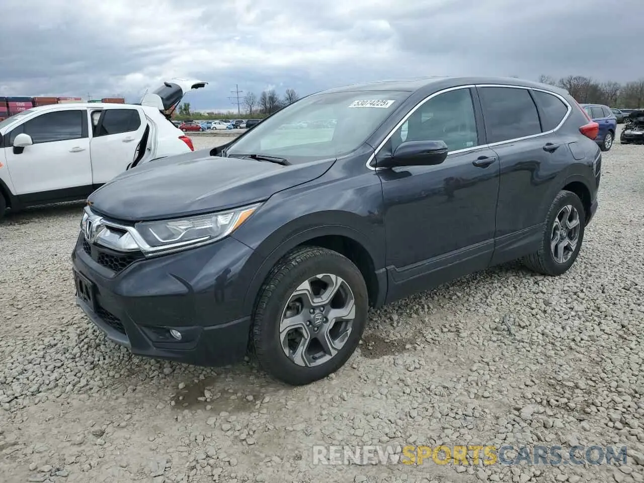 1 Photograph of a damaged car 5J6RW2H50KA015283 HONDA CRV 2019