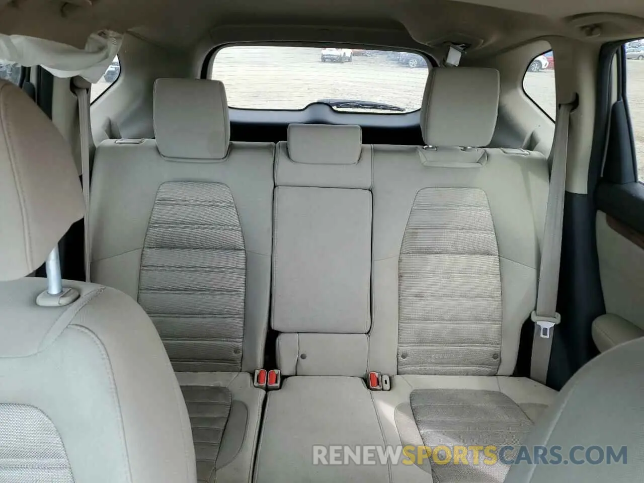 10 Photograph of a damaged car 5J6RW2H50KL009567 HONDA CRV 2019