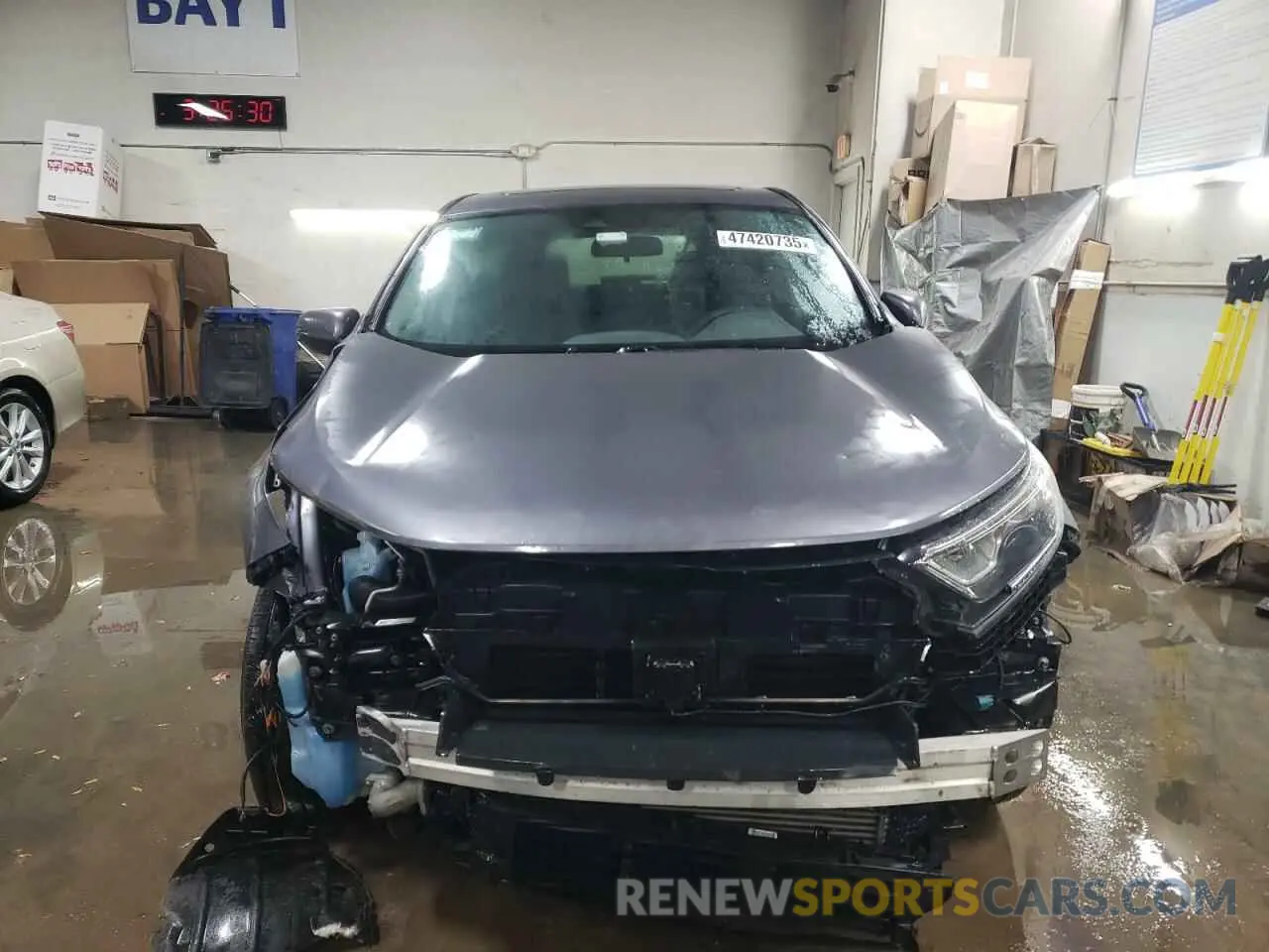 5 Photograph of a damaged car 5J6RW2H50KL017426 HONDA CRV 2019