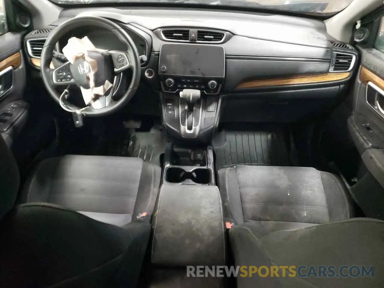 8 Photograph of a damaged car 5J6RW2H50KL017426 HONDA CRV 2019