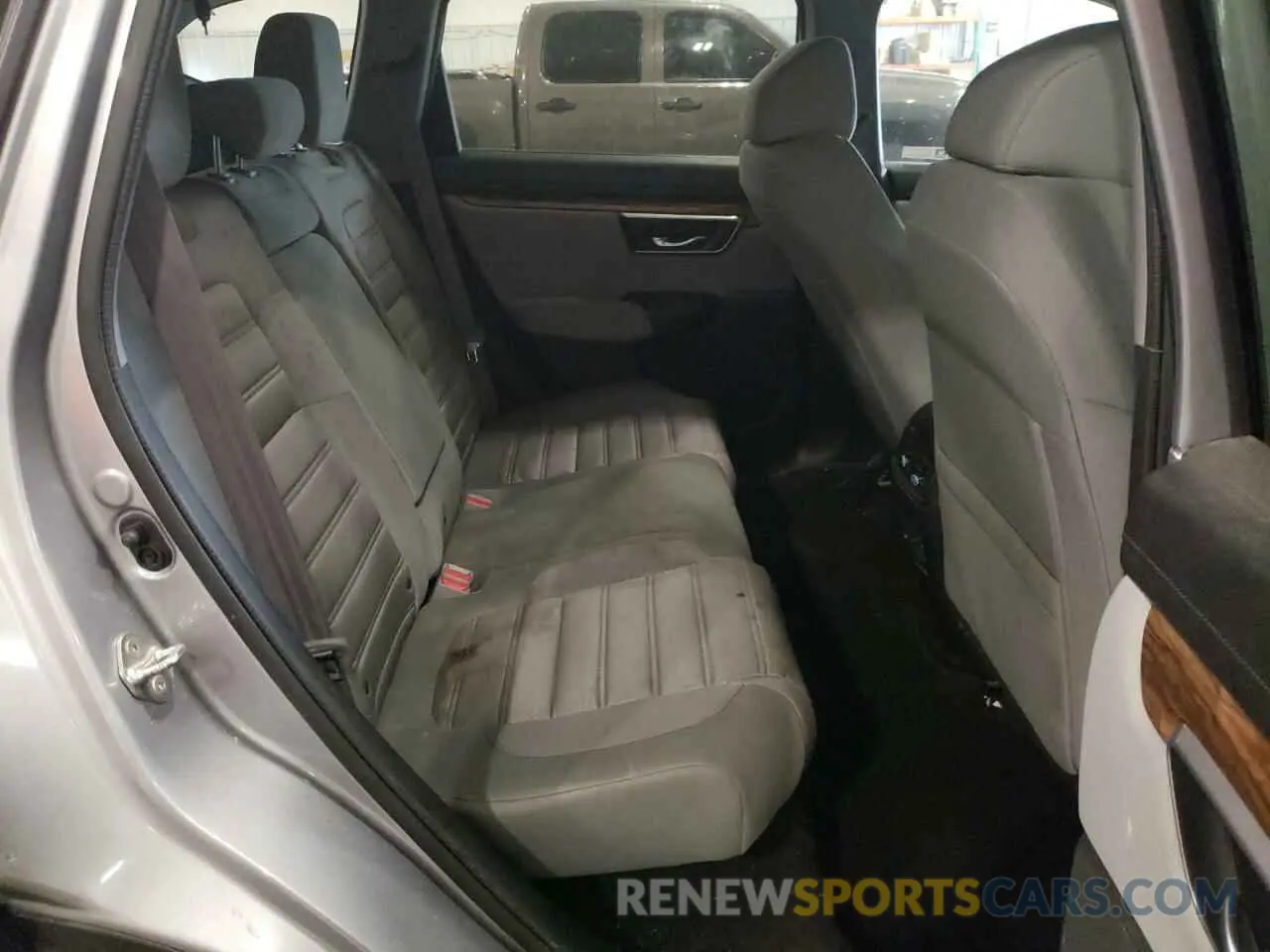 11 Photograph of a damaged car 5J6RW2H51KL000523 HONDA CRV 2019