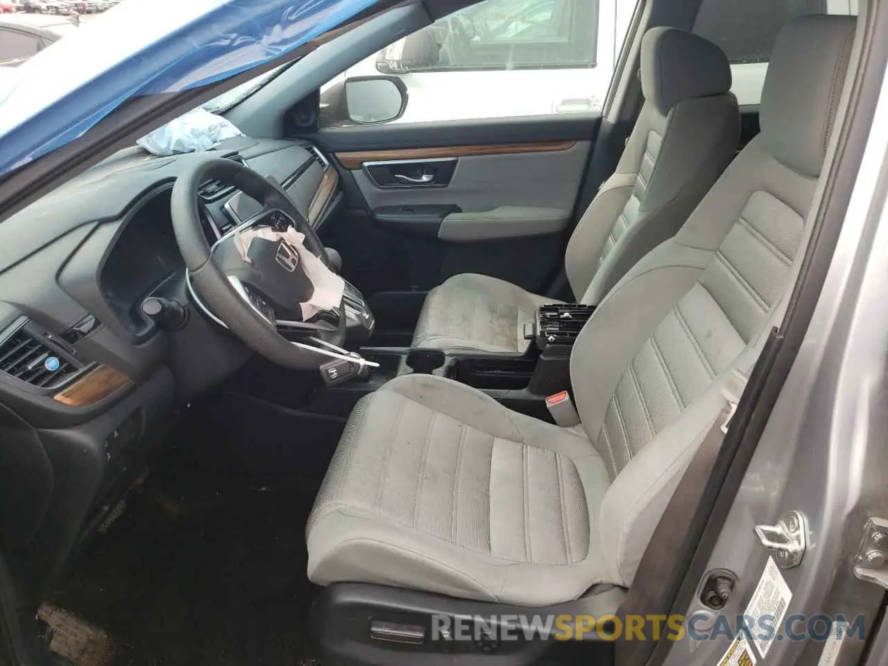 7 Photograph of a damaged car 5J6RW2H51KL000523 HONDA CRV 2019