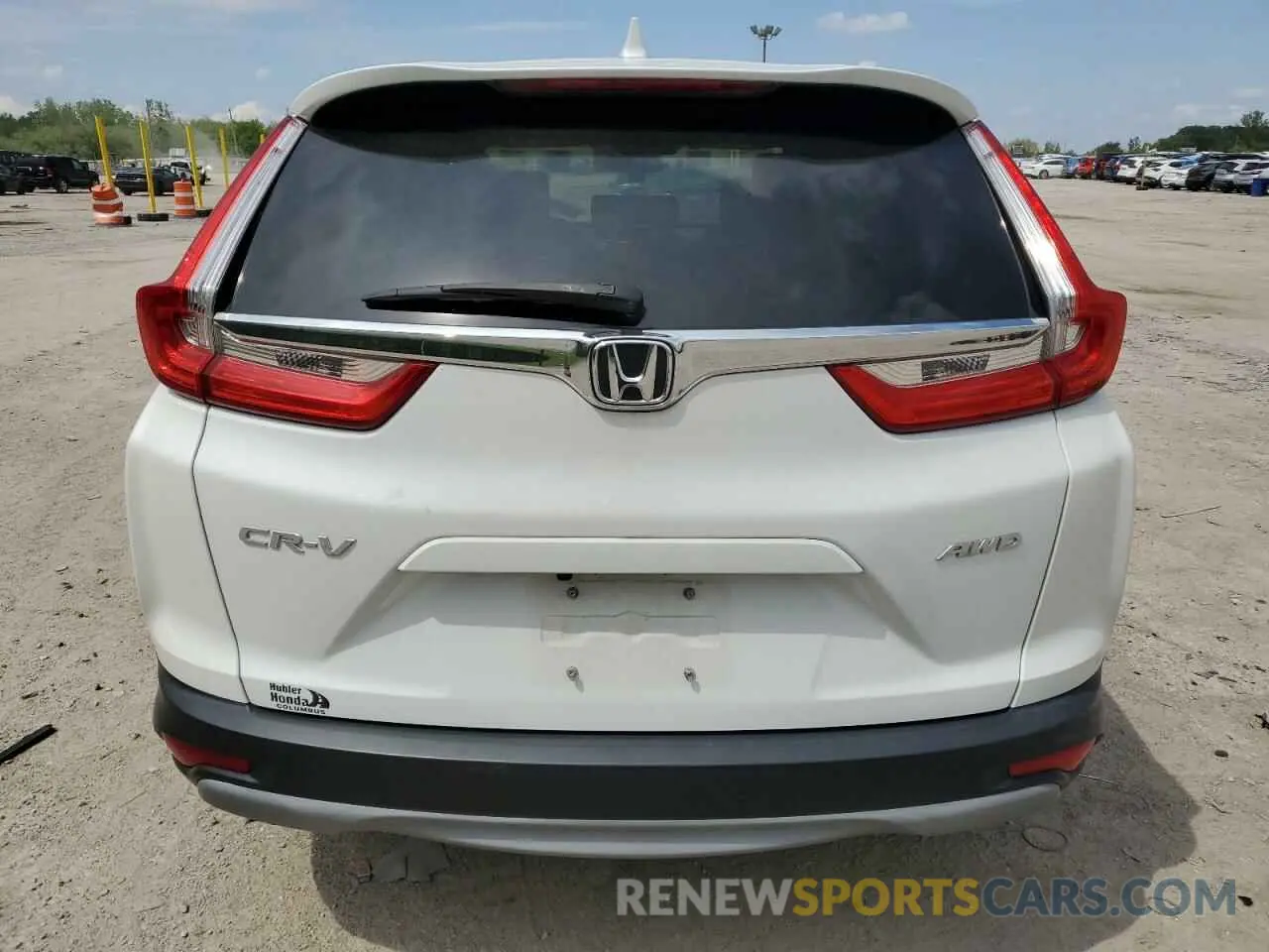 6 Photograph of a damaged car 5J6RW2H52KA014555 HONDA CRV 2019
