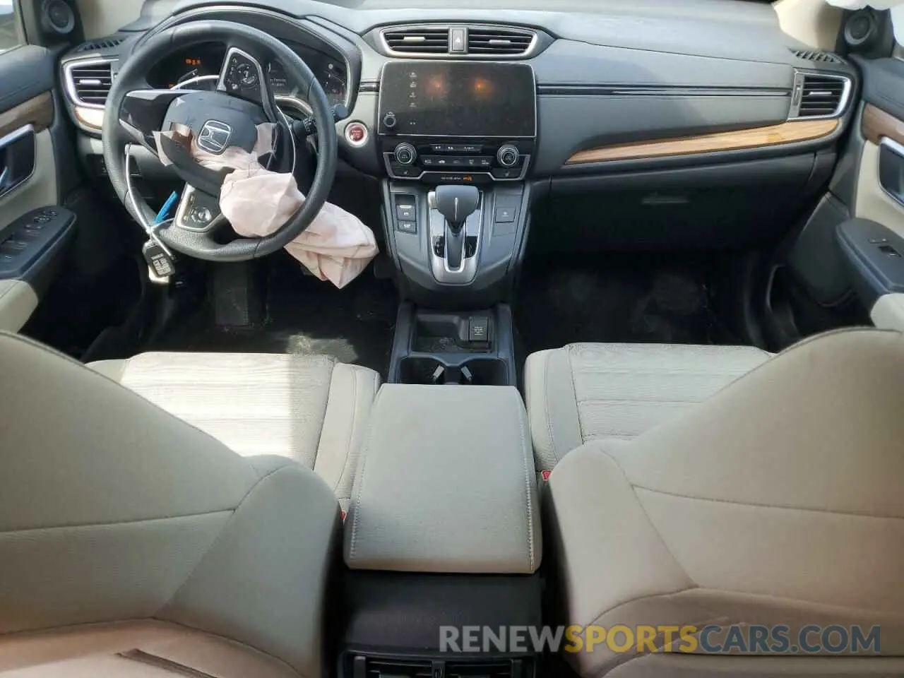 8 Photograph of a damaged car 5J6RW2H52KA014555 HONDA CRV 2019