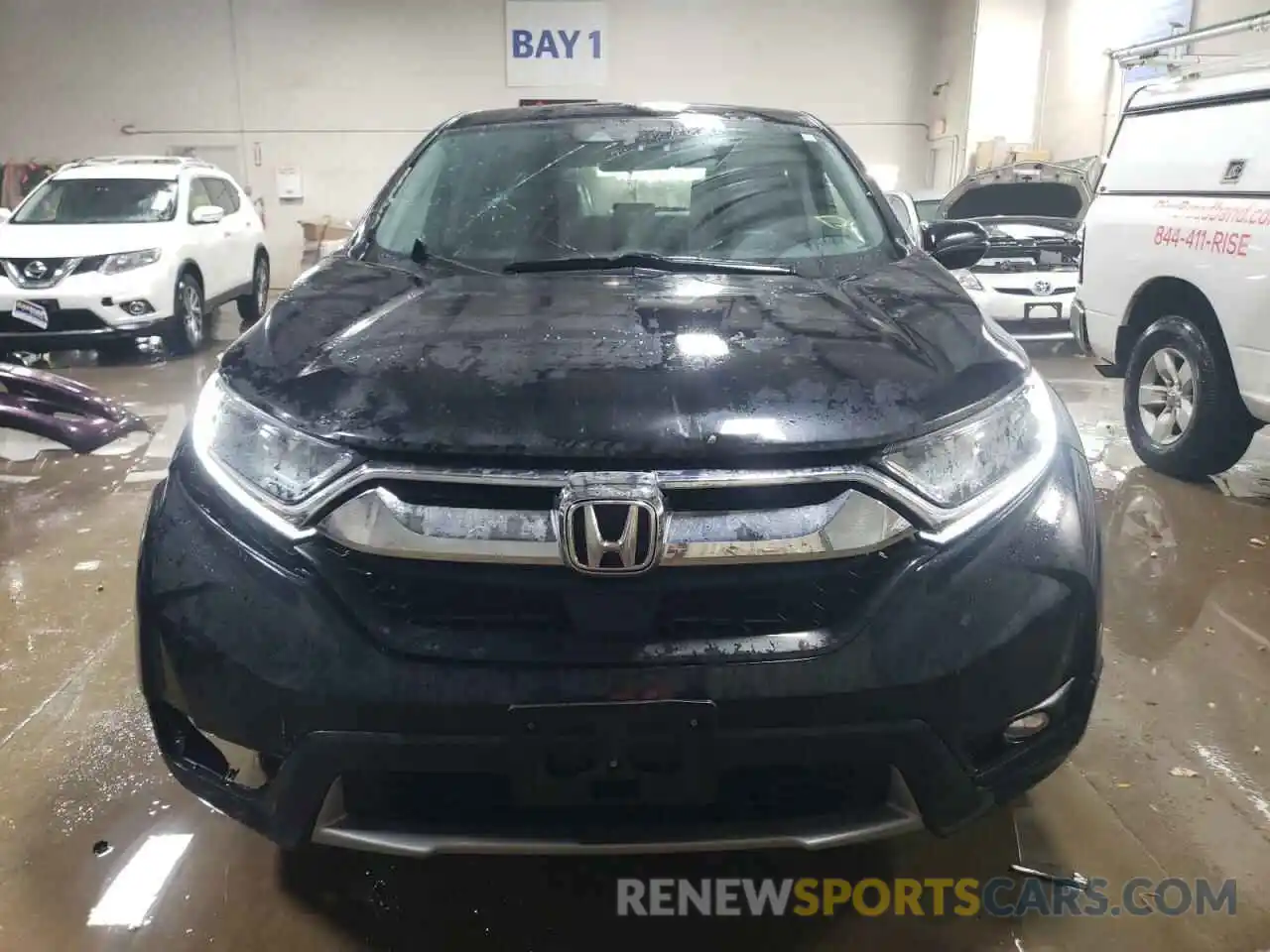 5 Photograph of a damaged car 5J6RW2H52KL023714 HONDA CRV 2019