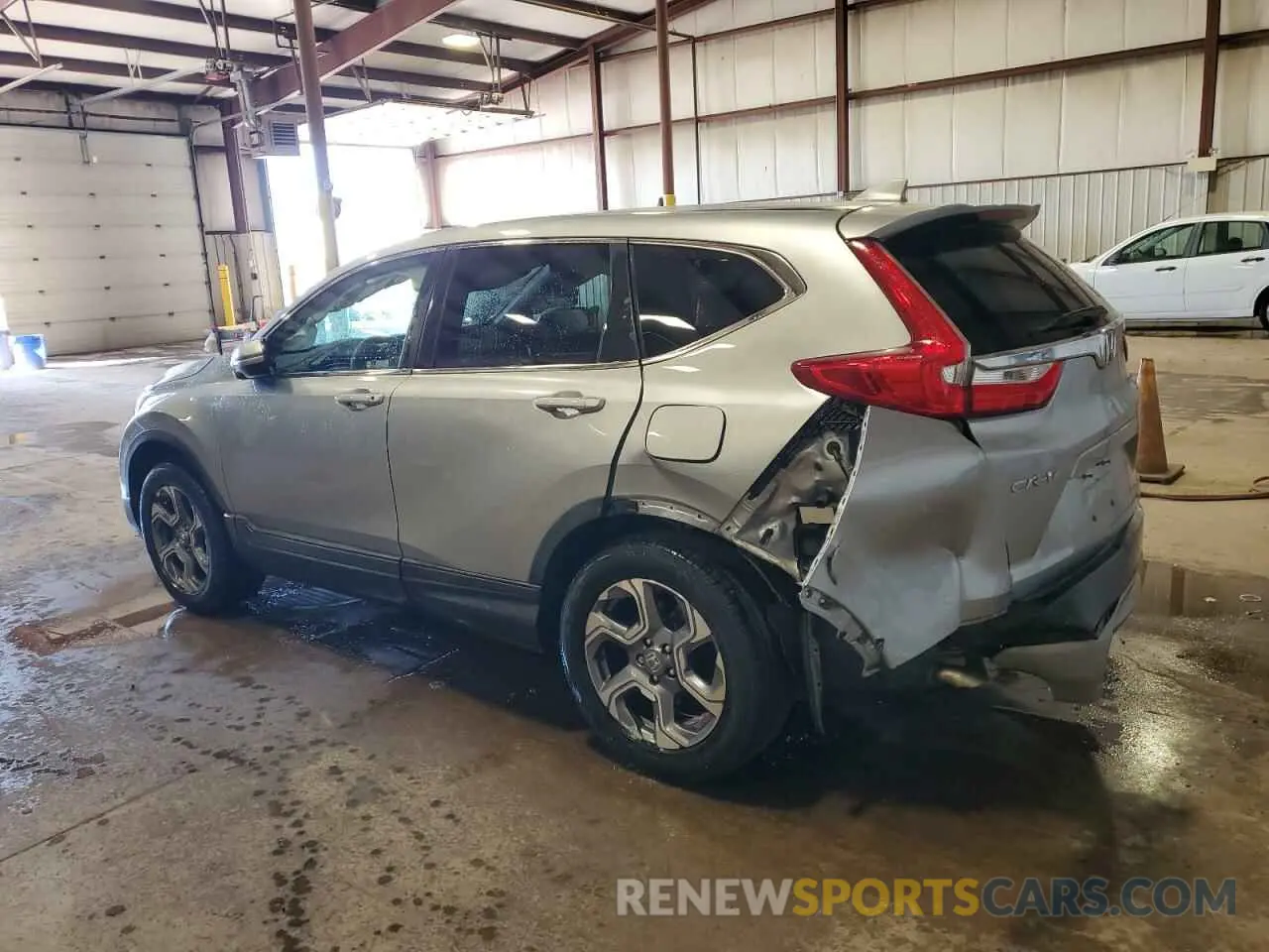 2 Photograph of a damaged car 5J6RW2H54KA019689 HONDA CRV 2019