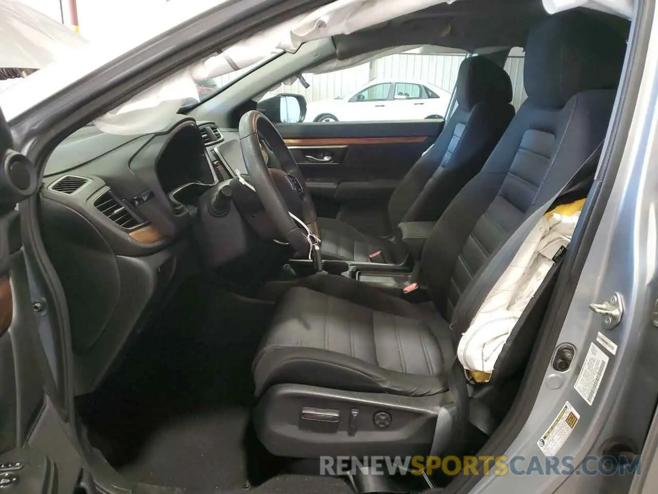 7 Photograph of a damaged car 5J6RW2H54KA019689 HONDA CRV 2019